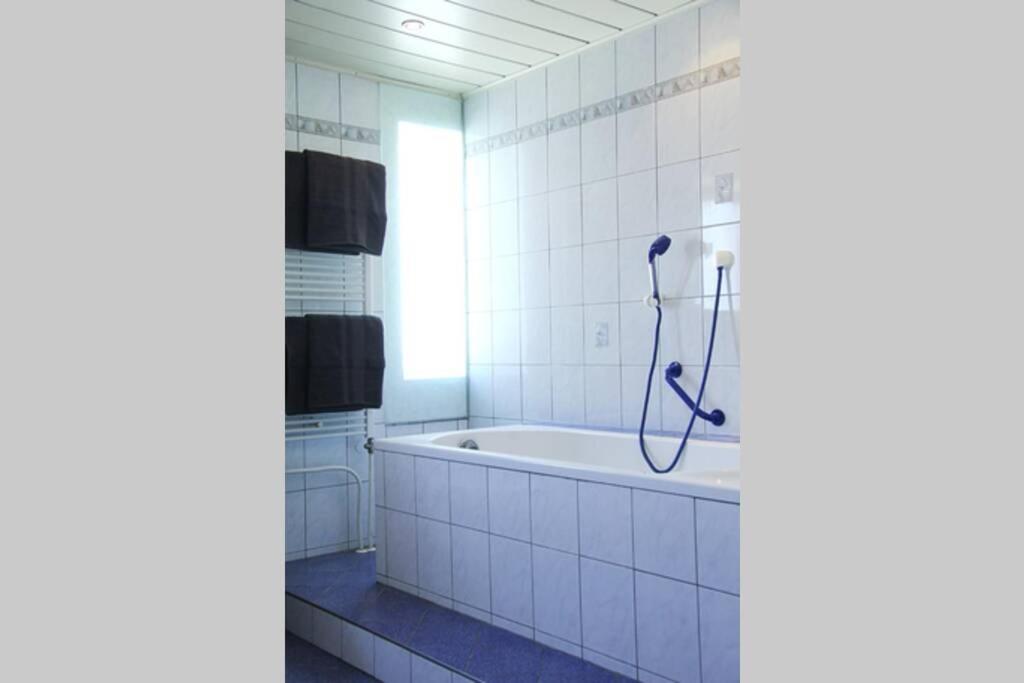 Schoene Helle Ferienwohnung In Waldnaehe Berching Bagian luar foto